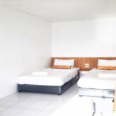 Patong Bay Inn Exterior photo